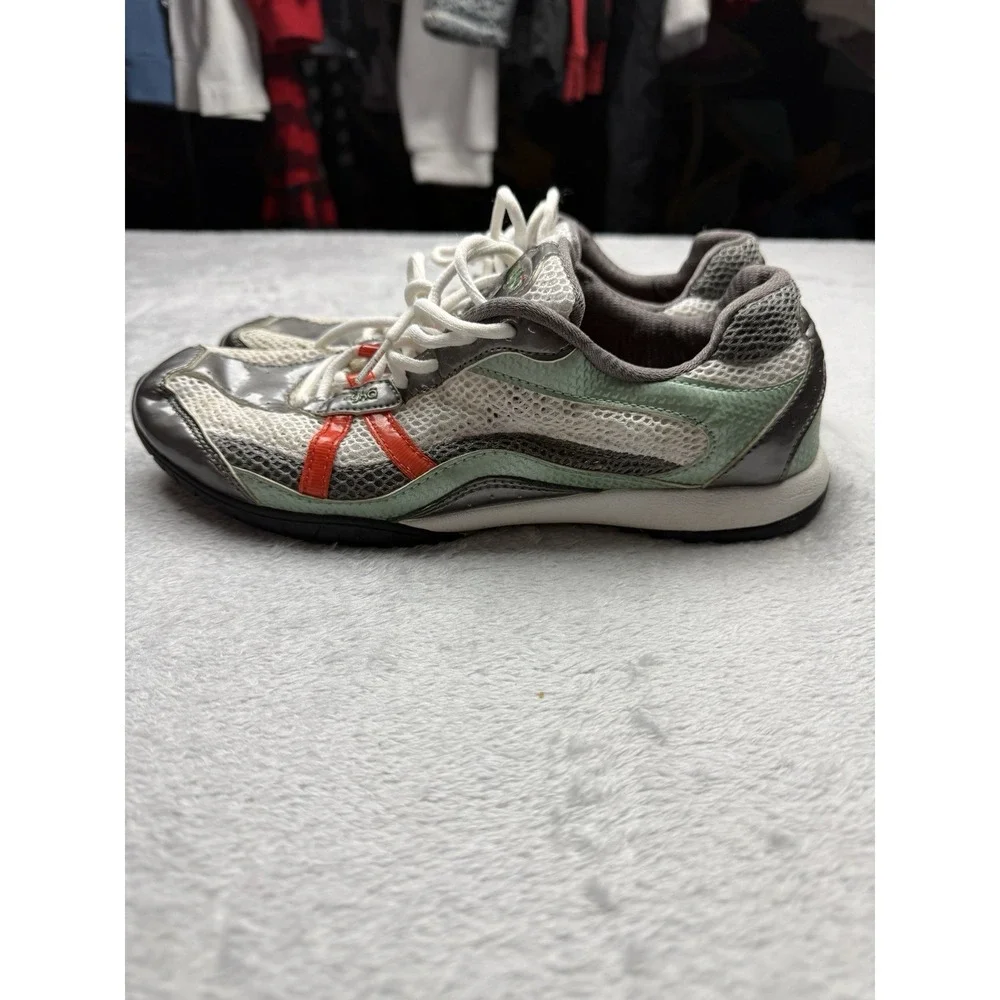 Ryka Kelly Ripa Diverge/LO Women's Low Top Breathable Mesh Lace-Up Sneakers